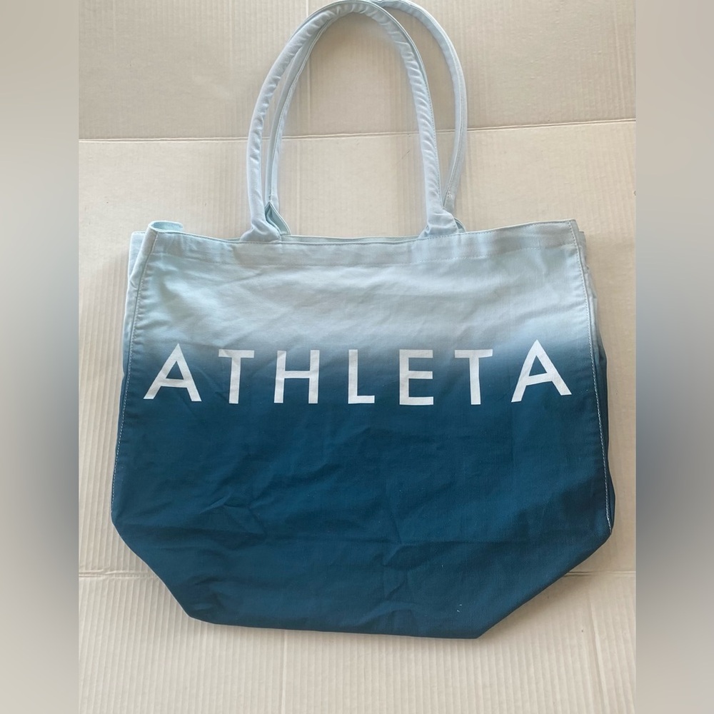 Athleta Blue Gradient Tote Bag🩵✨🤍✨💙